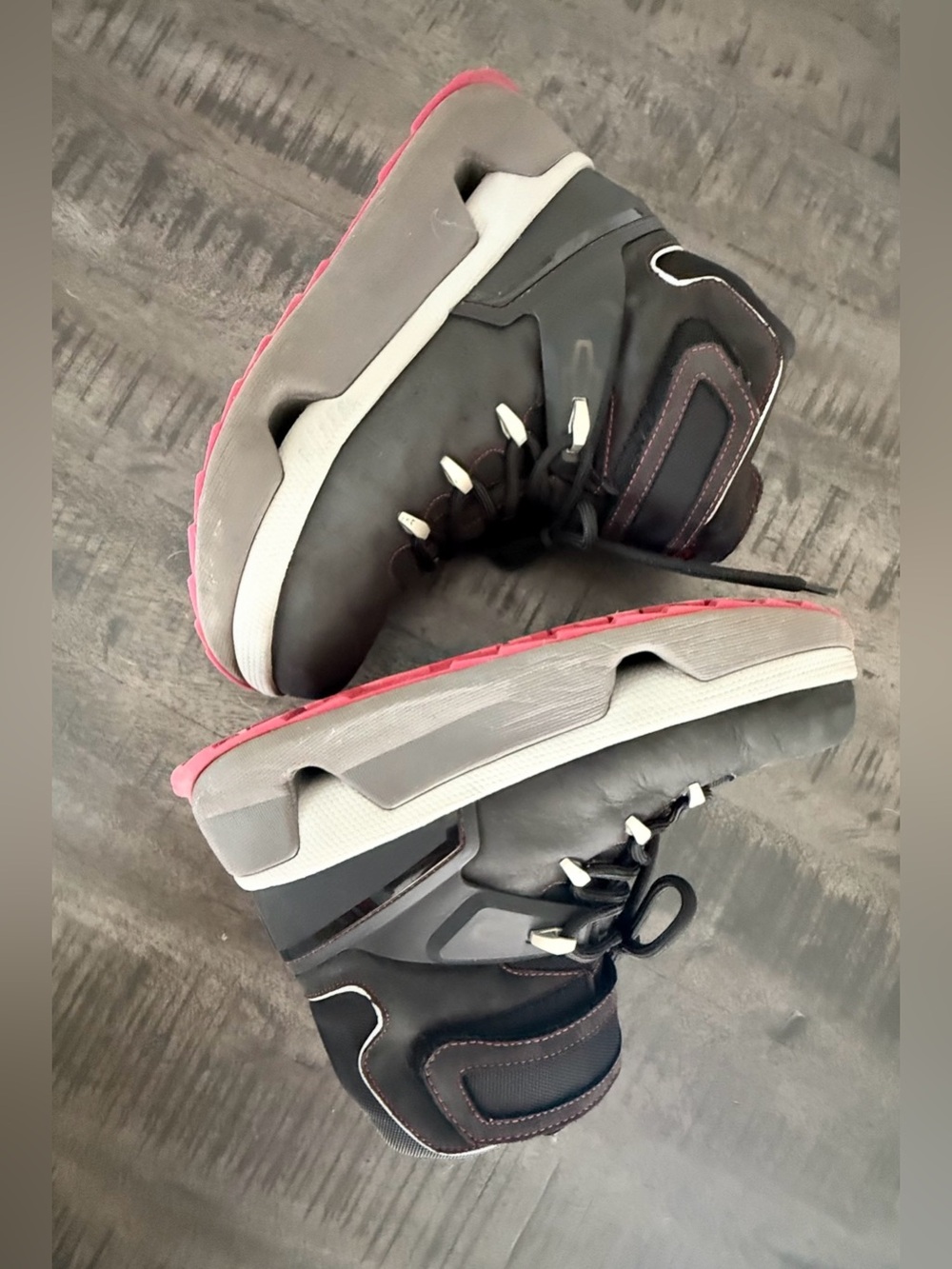 UGG Men's Black and Pink Hiking-Inspired Boots